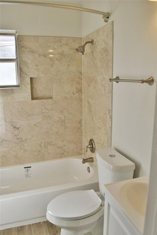 2524 Binz Street 2, Houston, TX 77004