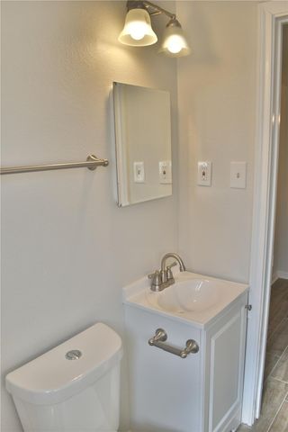 2524 Binz Street 2, Houston, TX 77004