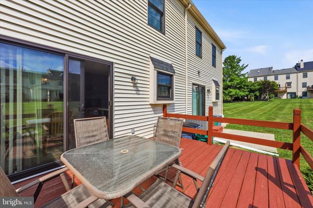 406 CARPENTER CIR, Brookhaven, PA 19015