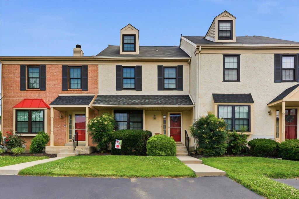 406 CARPENTER CIR, Brookhaven, PA 19015