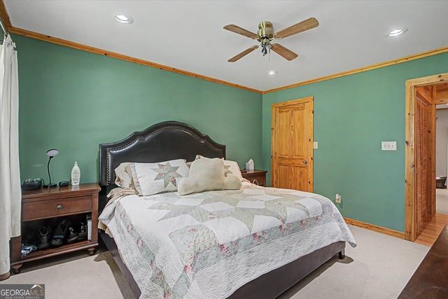 335 Dunn Road SE, Silver Creek, GA 30173