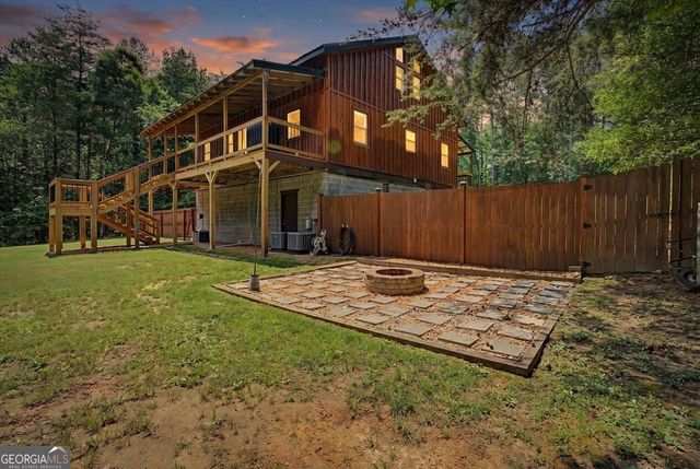 335 Dunn Road SE, Silver Creek, GA 30173
