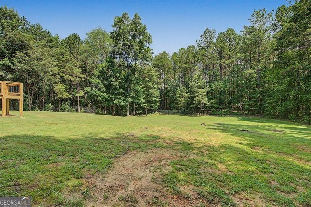 335 Dunn Road SE, Silver Creek, GA 30173