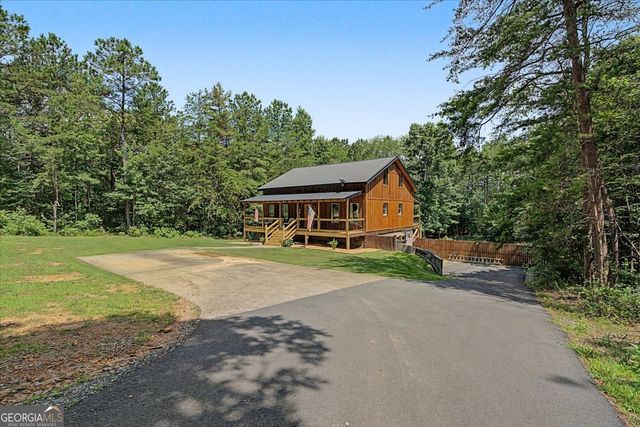 335 Dunn Road SE, Silver Creek, GA 30173