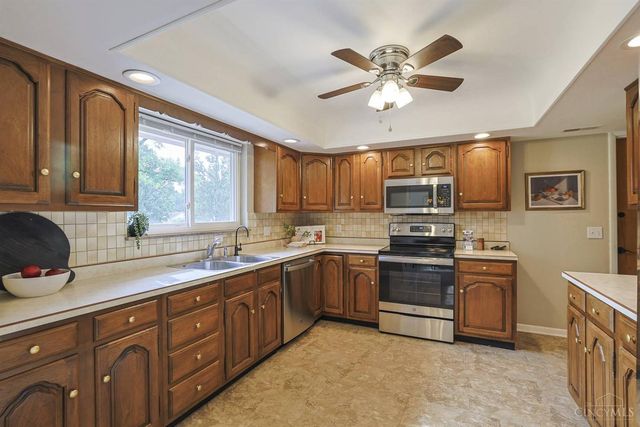 839 Wards Corner Road, Miami Twp, OH 45140