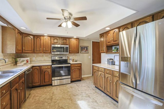 839 Wards Corner Road, Miami Twp, OH 45140