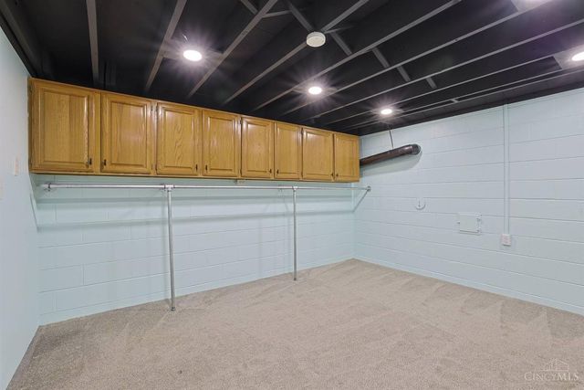 839 Wards Corner Road, Miami Twp, OH 45140