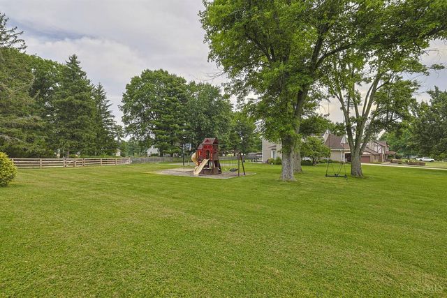 839 Wards Corner Road, Miami Twp, OH 45140