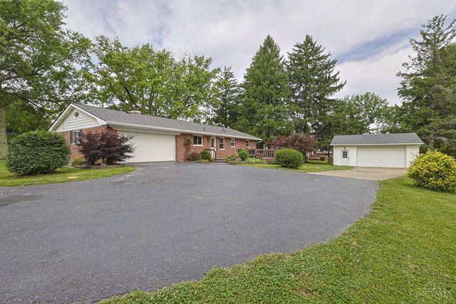 839 Wards Corner Road, Miami Twp, OH 45140