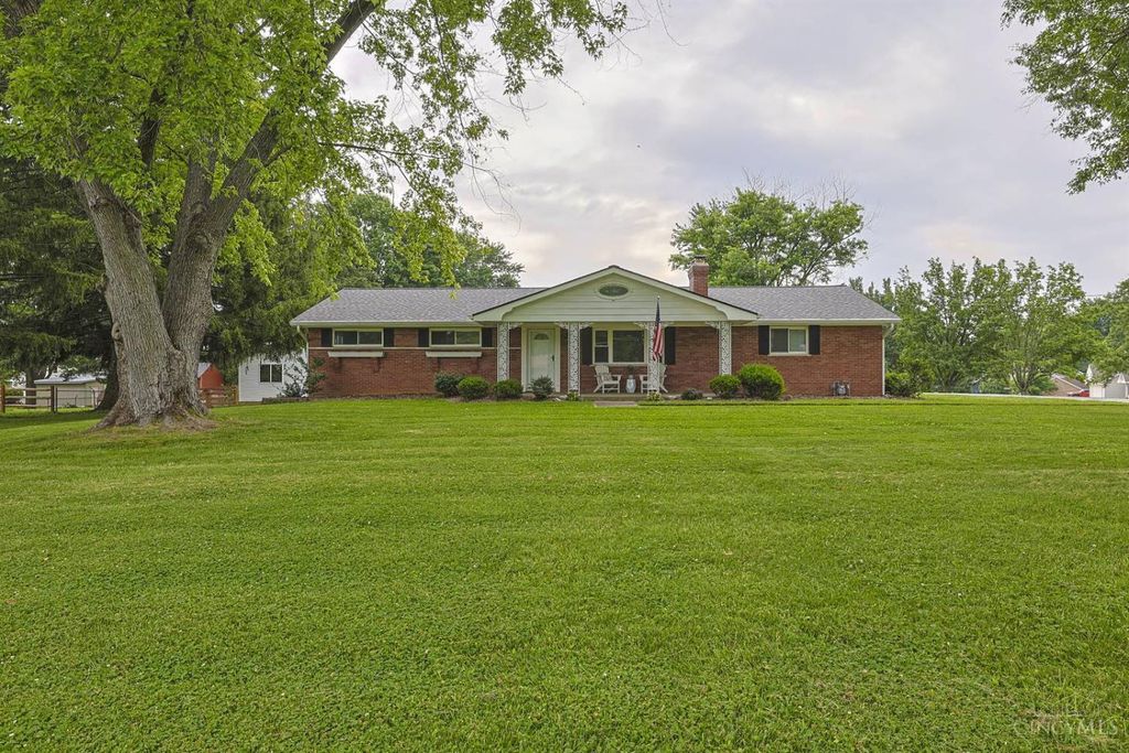 839 Wards Corner Road, Miami Twp, OH 45140
