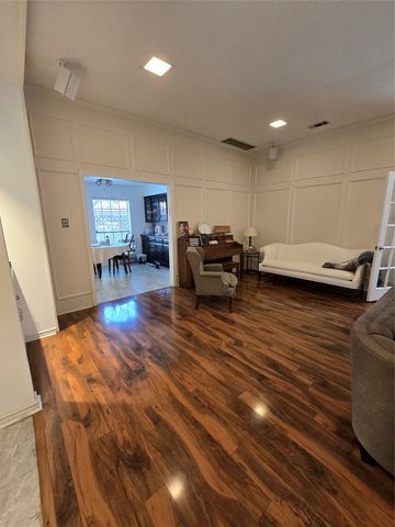 6524 Garlinghouse Lane, Dallas, TX 75252