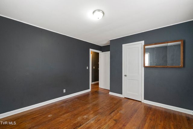 1230 Indian Ridge Road, Johnson City, TN 37604