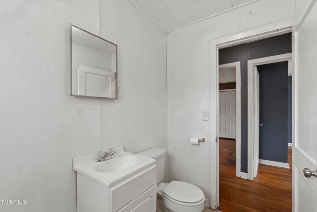 1230 Indian Ridge Road, Johnson City, TN 37604