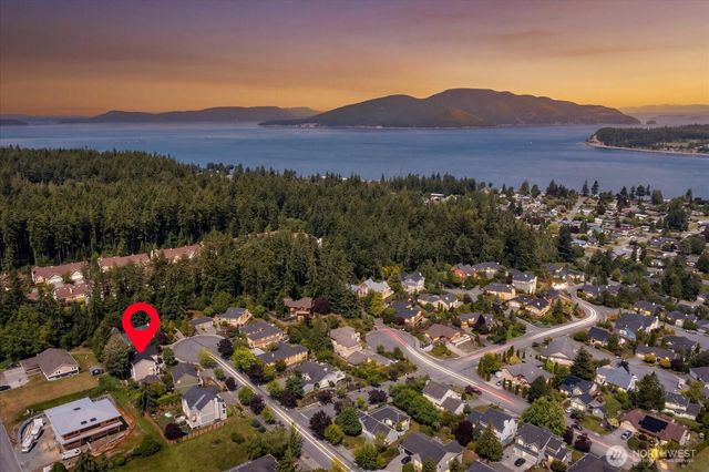 2315 22nd Street, Anacortes, WA 98221