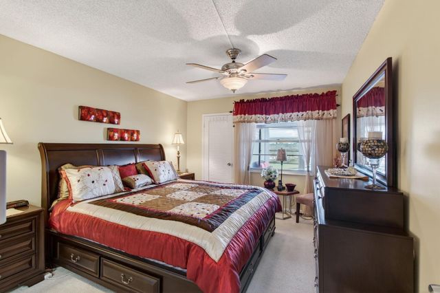 4082 Wolverton, Boca Raton, FL 33434