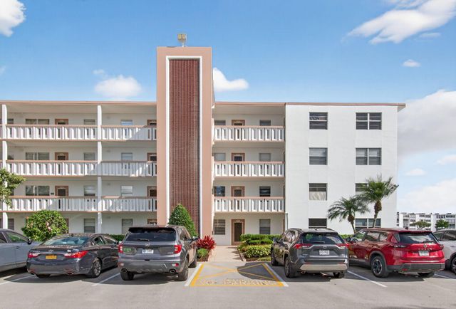 4082 Wolverton, Boca Raton, FL 33434