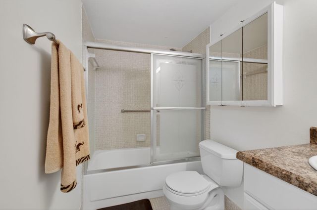 4082 Wolverton, Boca Raton, FL 33434