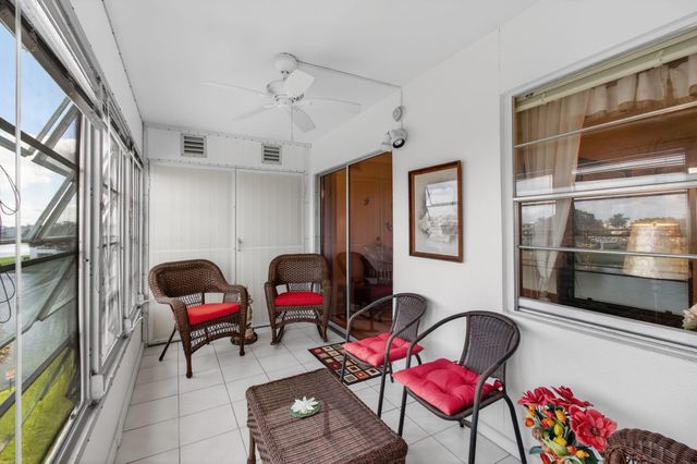 4082 Wolverton, Boca Raton, FL 33434