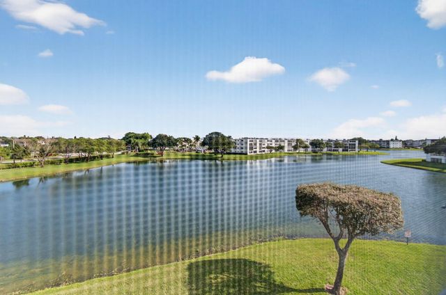 4082 Wolverton, Boca Raton, FL 33434