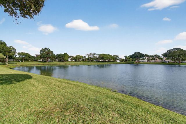 4082 Wolverton, Boca Raton, FL 33434