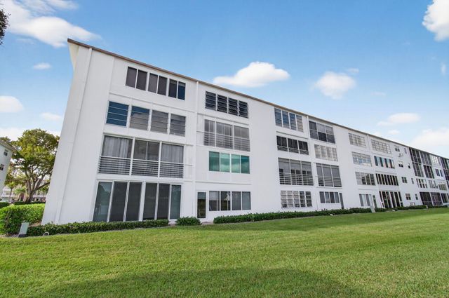 4082 Wolverton, Boca Raton, FL 33434