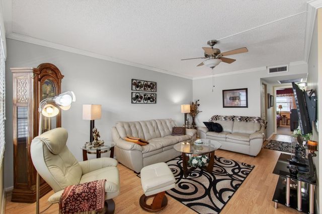 4082 Wolverton, Boca Raton, FL 33434