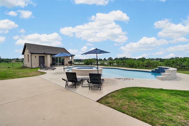 308 Virgil Drive, Sunnyvale, TX 75182