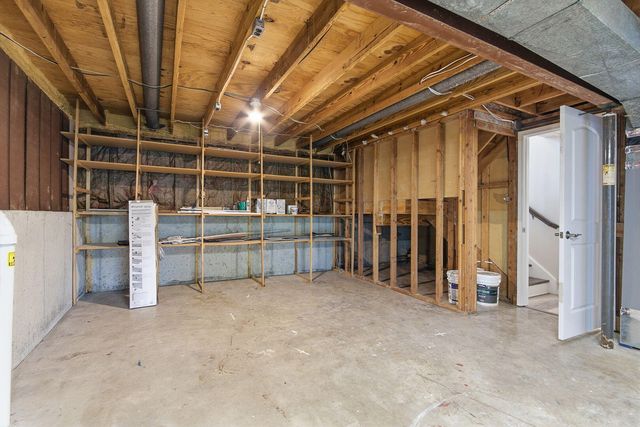 1404 PICKFORD PL, Columbia, MO 65203