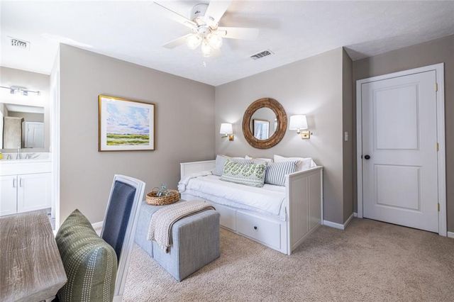 12 Bassett Hall Place NW, Atlanta, GA 30318