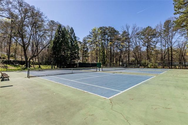 12 Bassett Hall Place NW, Atlanta, GA 30318