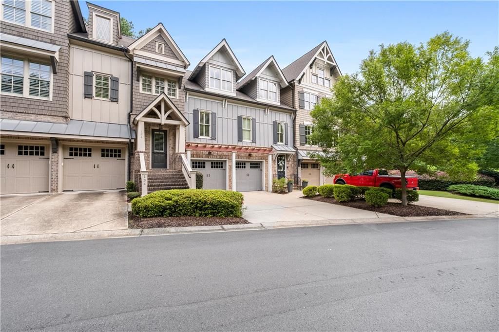 132 Staddlebridge Avenue, Canton, GA 30114
