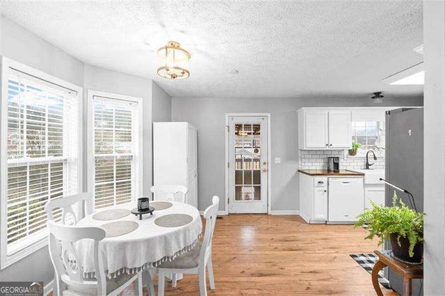 93 4th Street, Emerson, GA 30137