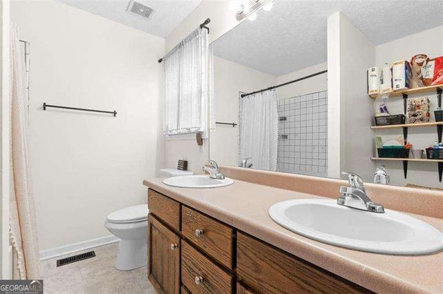 93 4th Street, Emerson, GA 30137