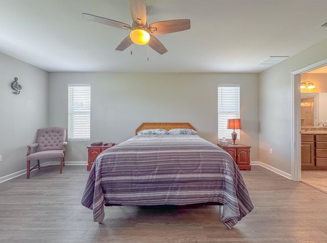 4641 Rivers Landing Way, Tallahassee, FL 32303