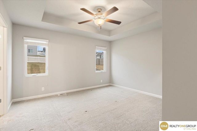 7764 N 108th Street, Omaha, NE 68142