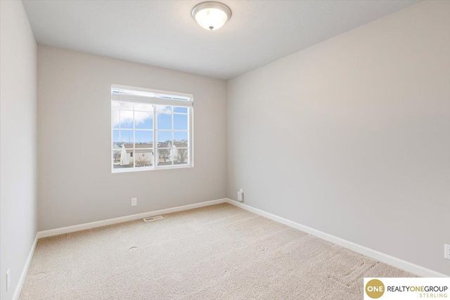 7764 N 108th Street, Omaha, NE 68142