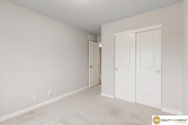 7764 N 108th Street, Omaha, NE 68142