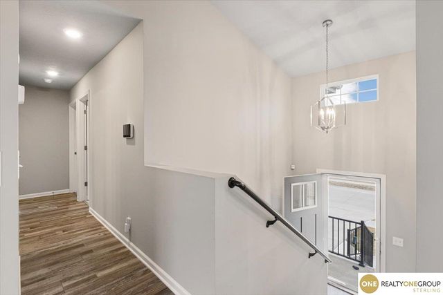 7764 N 108th Street, Omaha, NE 68142