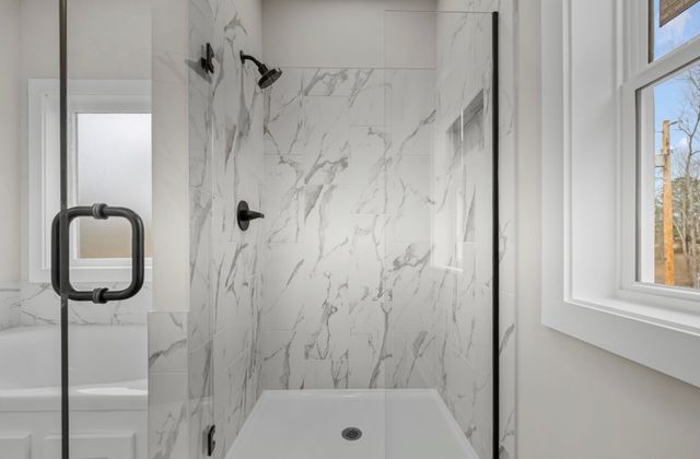 44 Ghea Rd, Normandy, TN 37360