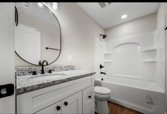 44 Ghea Rd, Normandy, TN 37360