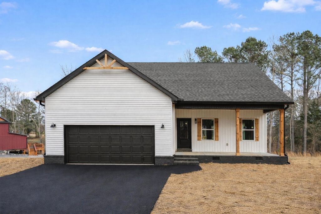 44 Ghea Rd, Normandy, TN 37360