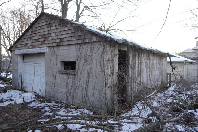 3842 Maryland Street, Gary, IN 46409
