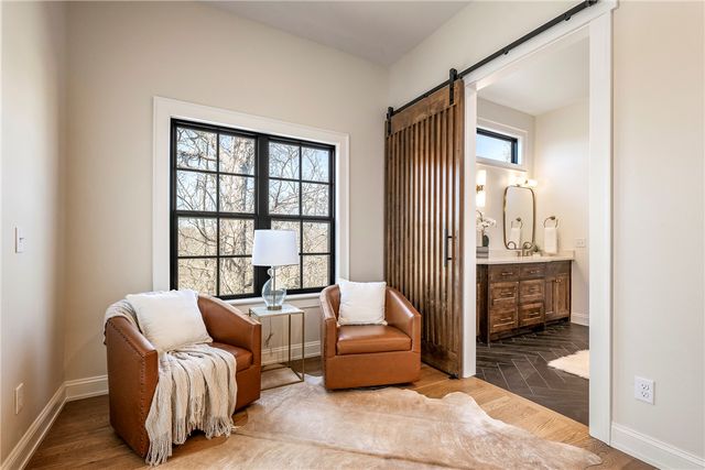 1039 NW A Street, Bentonville, AR 72712