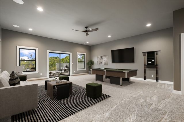 1039 NW A Street, Bentonville, AR 72712