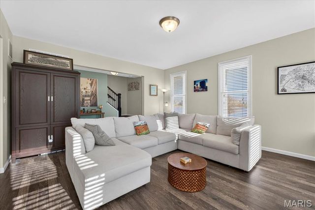 1001 Kilderkin Way, St Charles, MO 63301