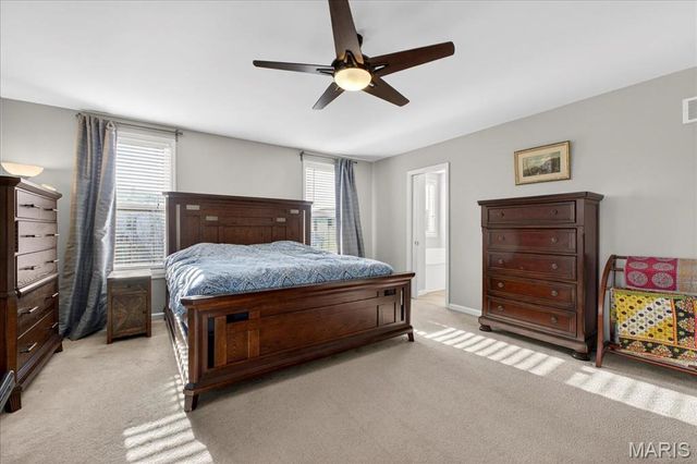 1001 Kilderkin Way, St Charles, MO 63301