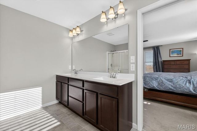 1001 Kilderkin Way, St Charles, MO 63301