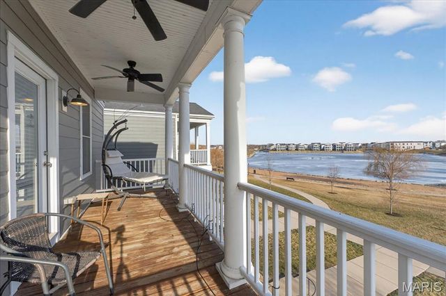 1001 Kilderkin Way, St Charles, MO 63301