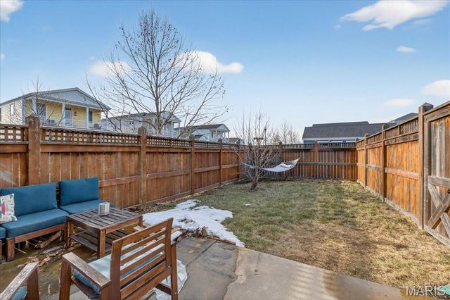 1001 Kilderkin Way, St Charles, MO 63301