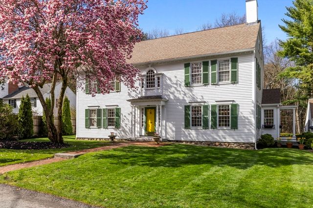 45 Cheever Cir, Andover, MA 01810